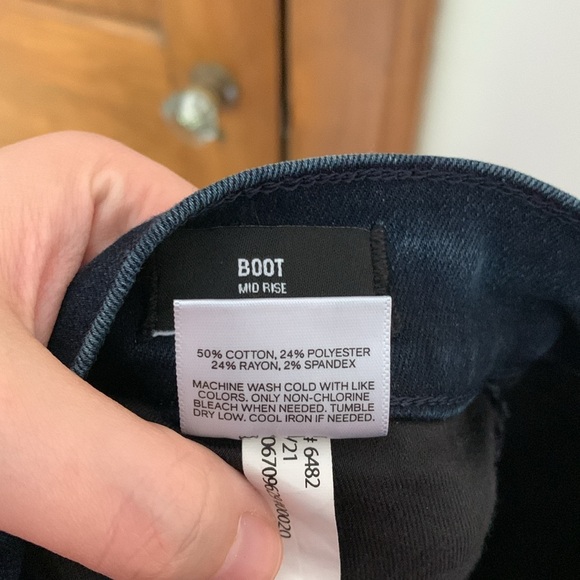 Express Dark Wash Bootcut Jeans - Picture 6 of 7